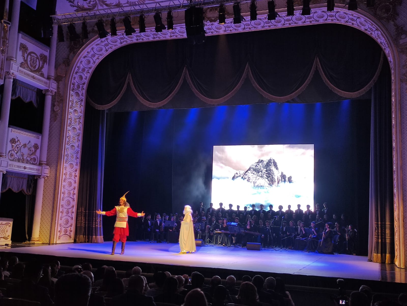“Türk dünyası” II Beynəlxalq Tələbə Tamaşaları Festivalının açılış mərasimi keçirilir